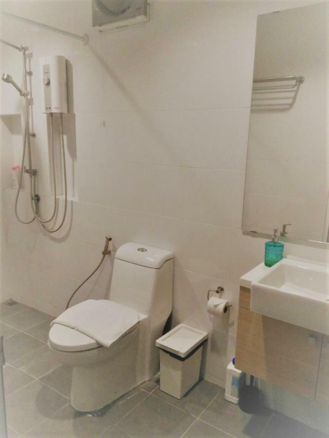 Live Like A Local In Ekkamai Apartman Bangkok Kültér fotó